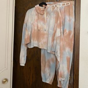 UO Tie-Dye Matching Set